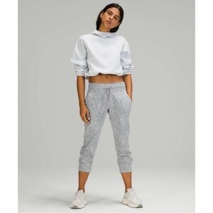 Lululemon Ready to Rulu Jogger Crop